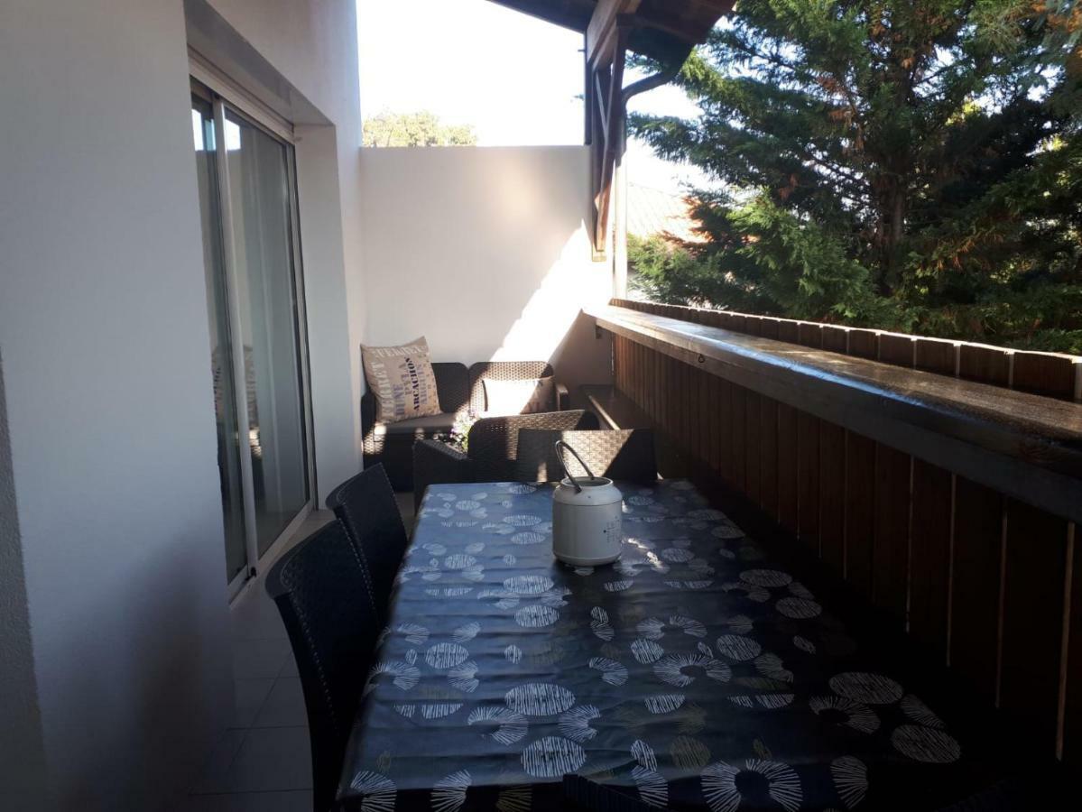 Appartement Cosy - Les Ecureuils Ares Kültér fotó